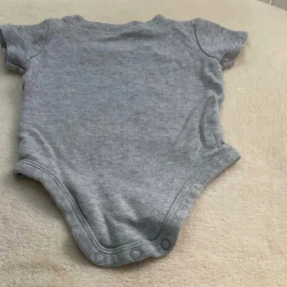 ONIES - Picture 3 of 11